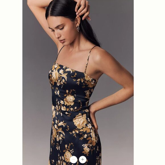 Reformation Frankie Silk Dress in Divinity - Picture 4 of 9